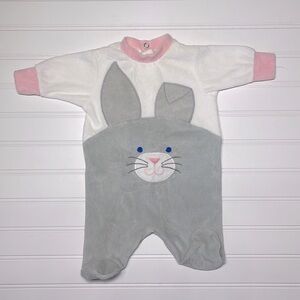 VINTAGE LITTLE ME VGUC Velour Embroidered Applique Bunny Cotton Tail Footie